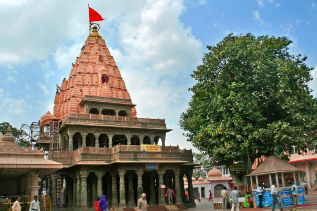 How do I reach Mahakaleshwar Temple Ujjain from Indore Airport?